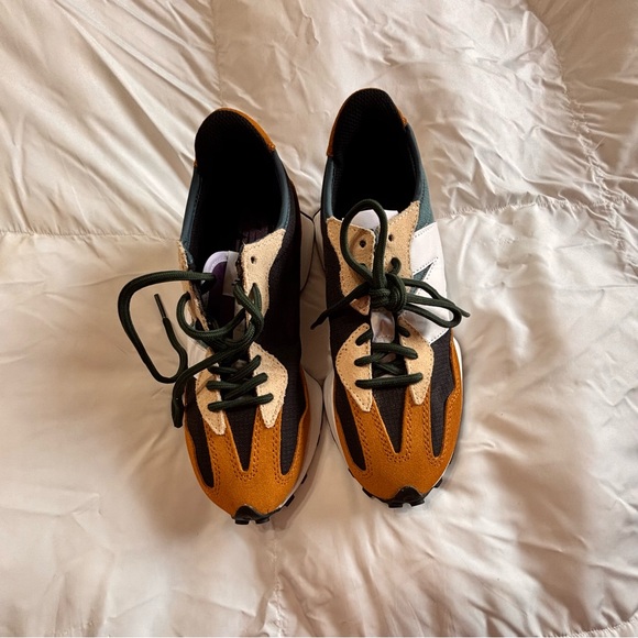 New Balance 327 Women's Sneakers in Teal, White, Tan, and Black - Picture 3 of 7